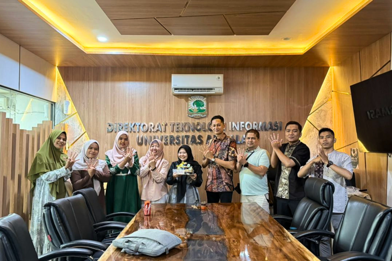 Perkuat Silaturahmi di Hari Pelanggan Nasional 2026, PT Telkom Indonesia Cabang Padang Kunjungi DTI UNAND